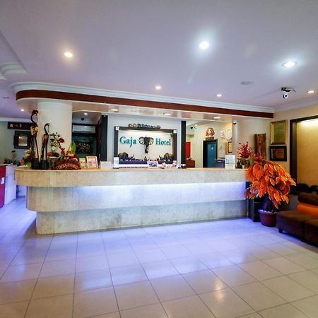 Reddoorz Plus @ Jalan Dr Sutomo Pekanbaru Zewnętrze zdjęcie