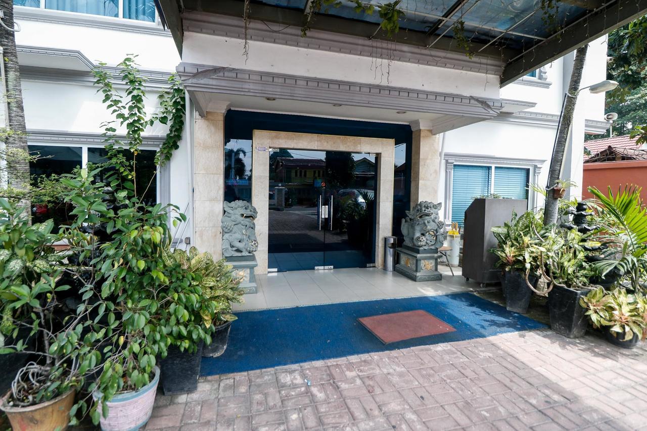 Reddoorz Plus @ Jalan Dr Sutomo Pekanbaru Zewnętrze zdjęcie
