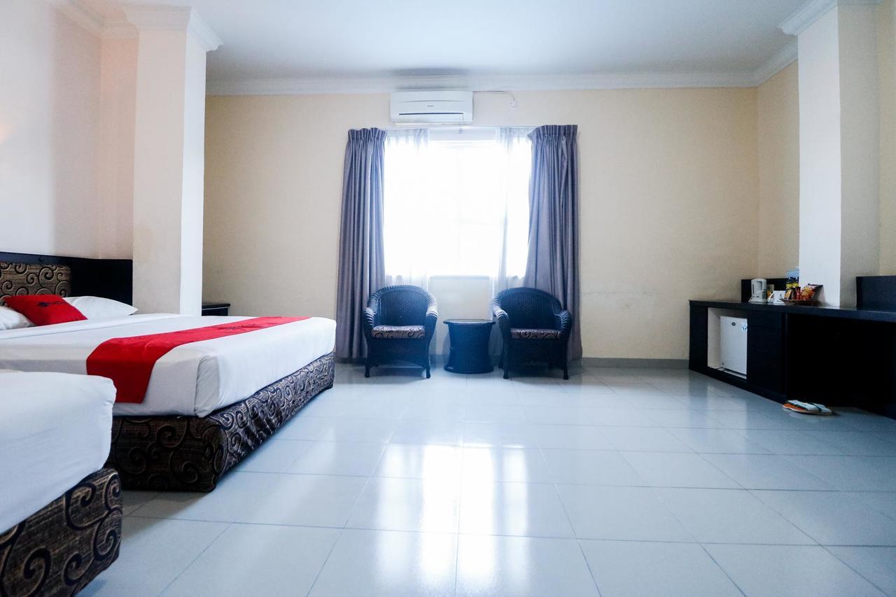 Reddoorz Plus @ Jalan Dr Sutomo Pekanbaru Zewnętrze zdjęcie